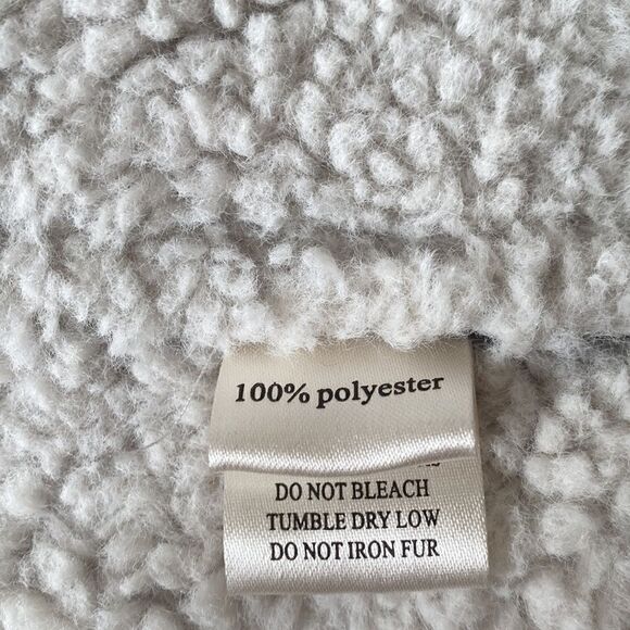 Dylan vest small black and white faux Sherling and suede - Picture 6 of 6